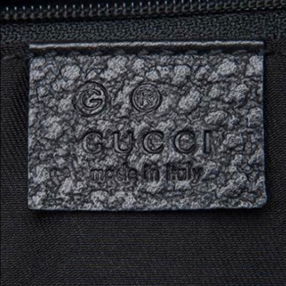 Authentic ♥️♥️Gucci♥️♥️GG Denim Tote - Picture 5 of 8